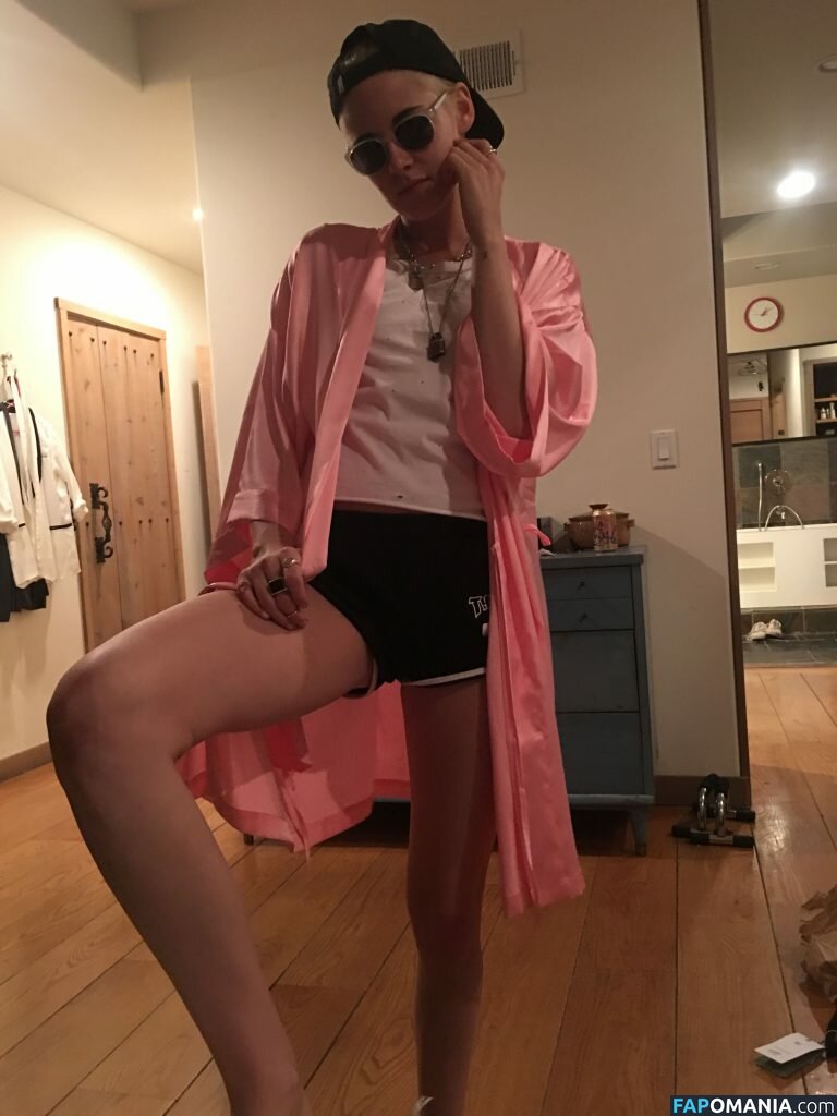 Kristen Stewart Nahý Uniklá fotka #327
