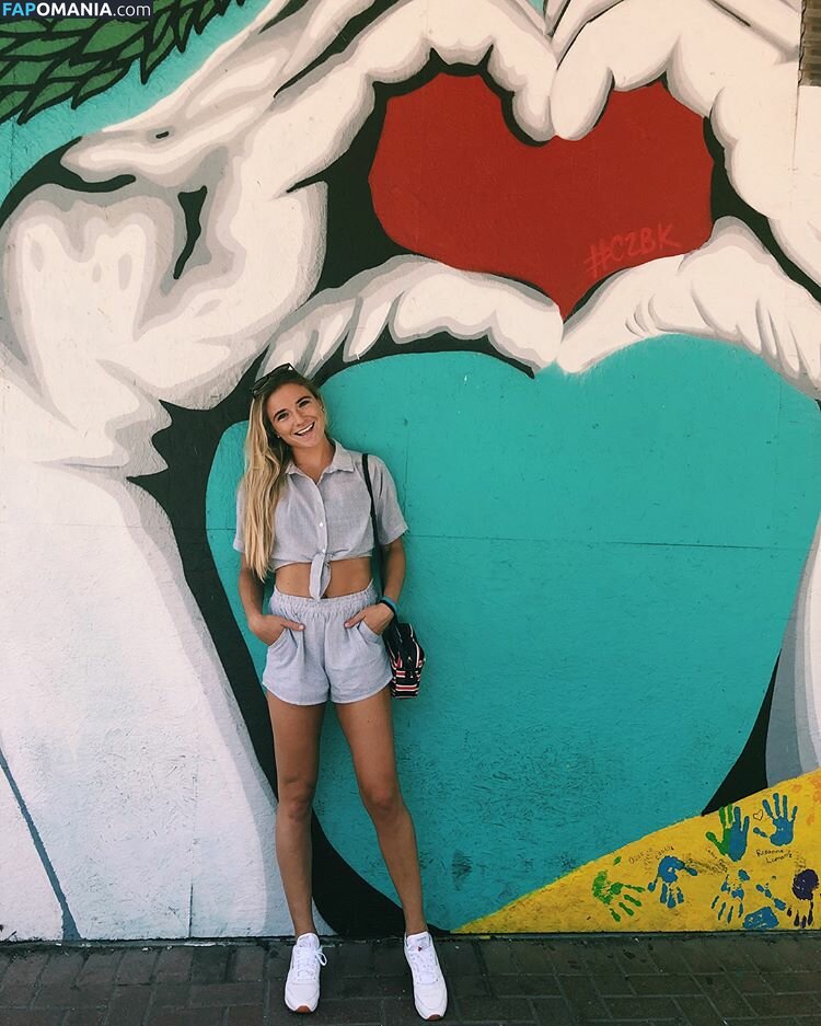 Kristie Mewis Nahý Uniklá fotka #9