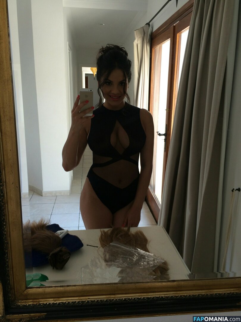 Lacey Banghard Nahý Uniklá fotka #1