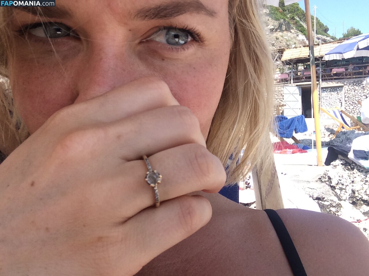 Lara Bingle Nahý Uniklá fotka #120