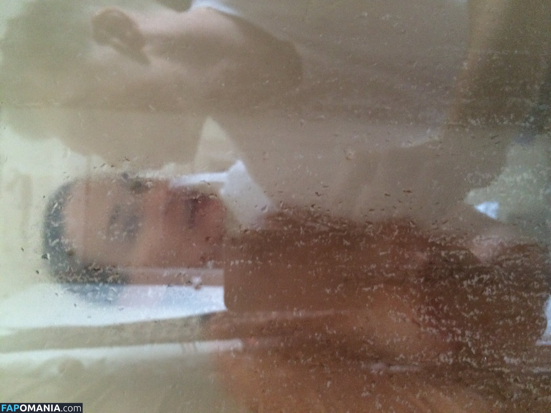 Lara Bingle Nahý Uniklá fotka #235