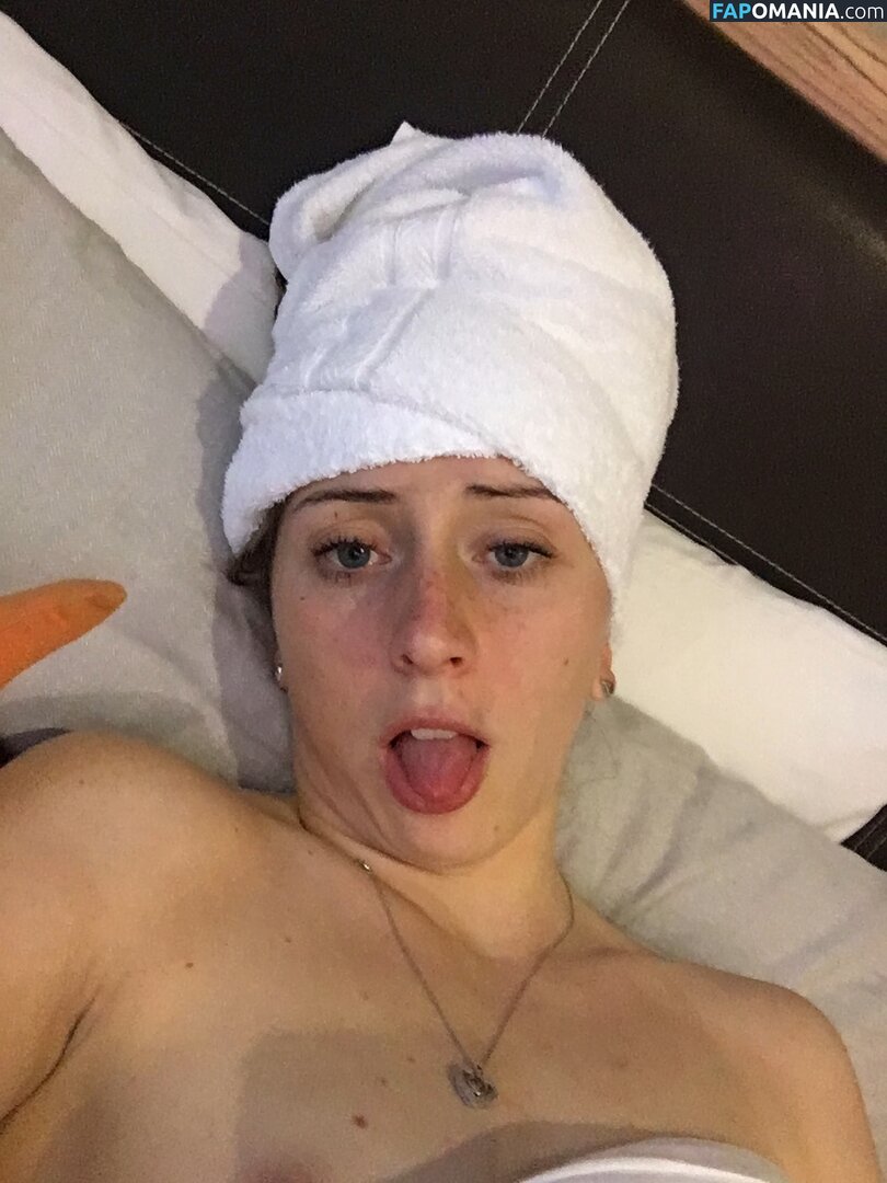 Laura Trott Nahý Uniklá fotka #15