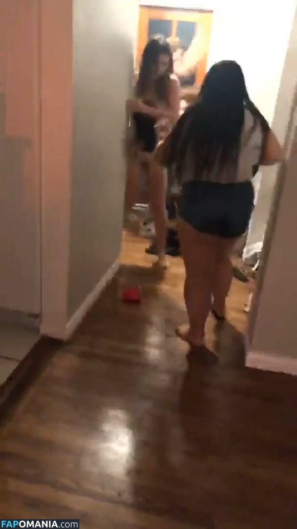 Lia Marie Johnson Nahý Uniklá fotka #3