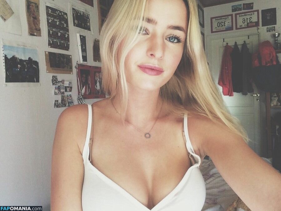 Maiken Skoie Brustad Nahý Uniklá fotka #5