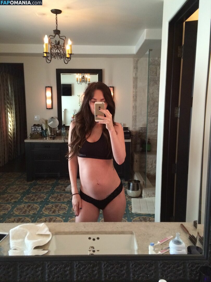 Megan Fox Nahý Uniklá fotka #8