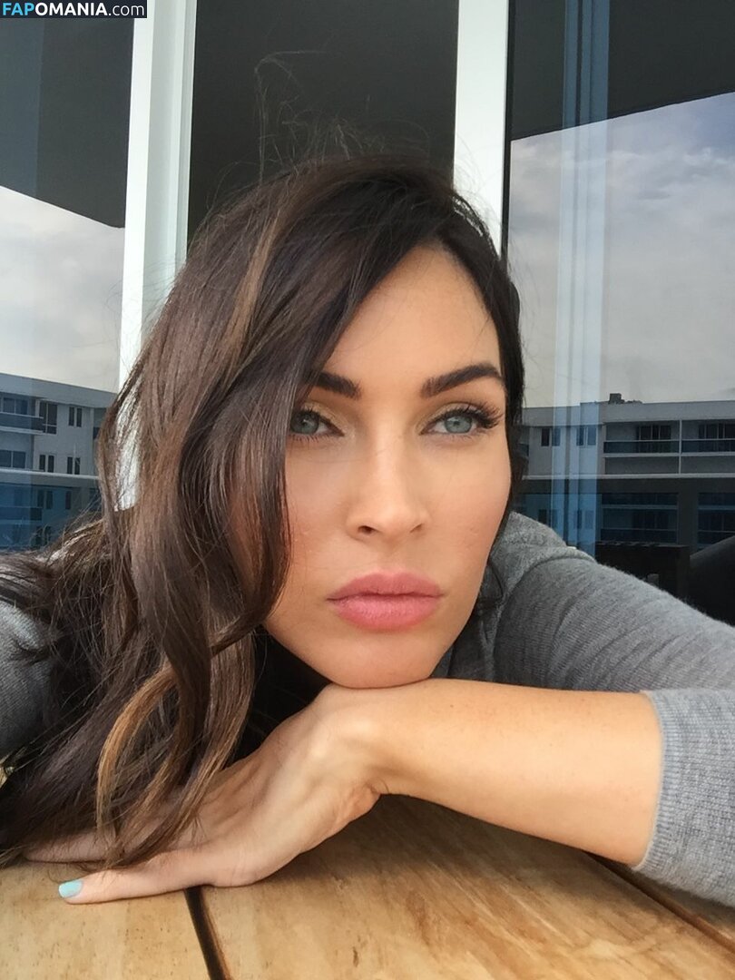 Megan Fox Nahý Uniklá fotka #40