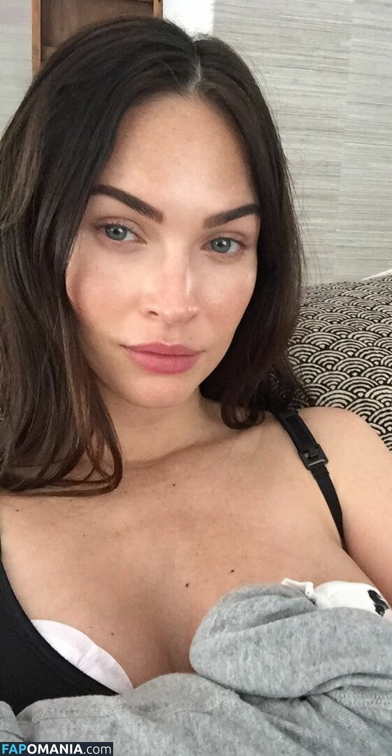 Megan Fox Nahý Uniklá fotka #48