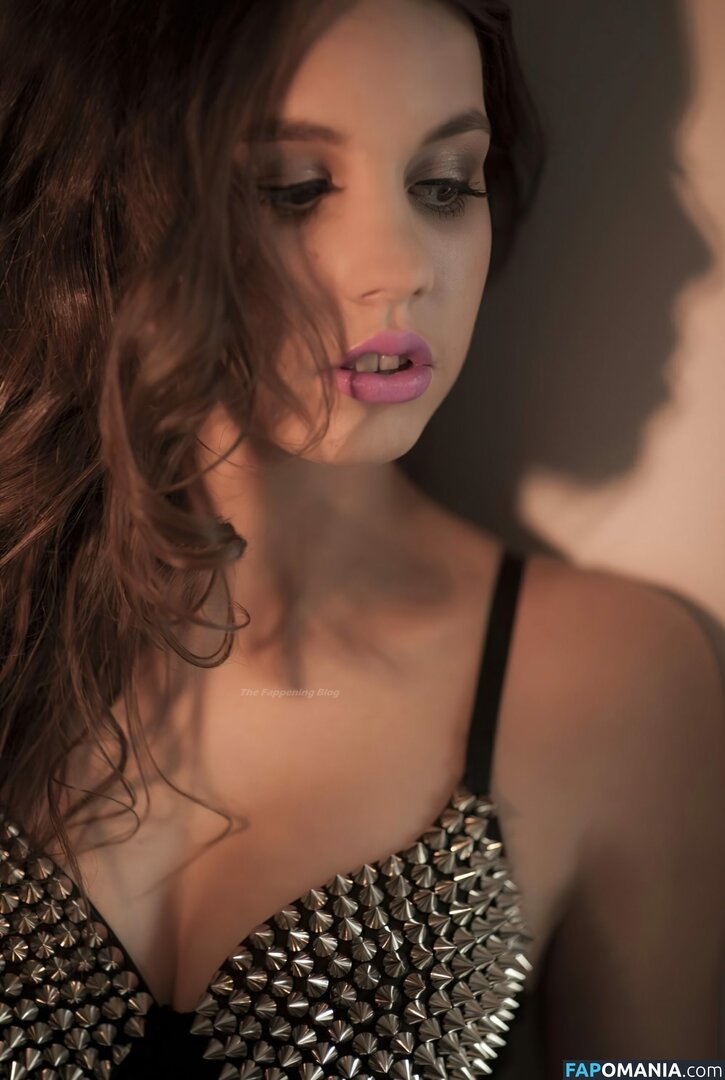 Michaela Doubravova Nahý Uniklá fotka #10