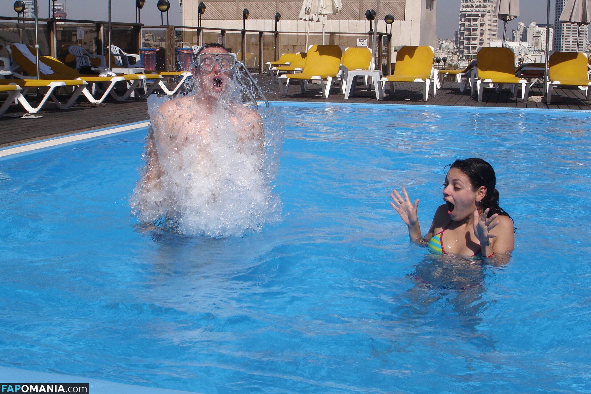 Mila Kunis Nahý Uniklá fotka #22