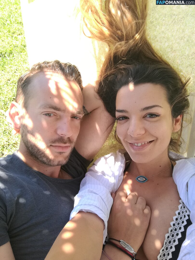 Nikoletta Ralli Nahý Uniklá fotka #40