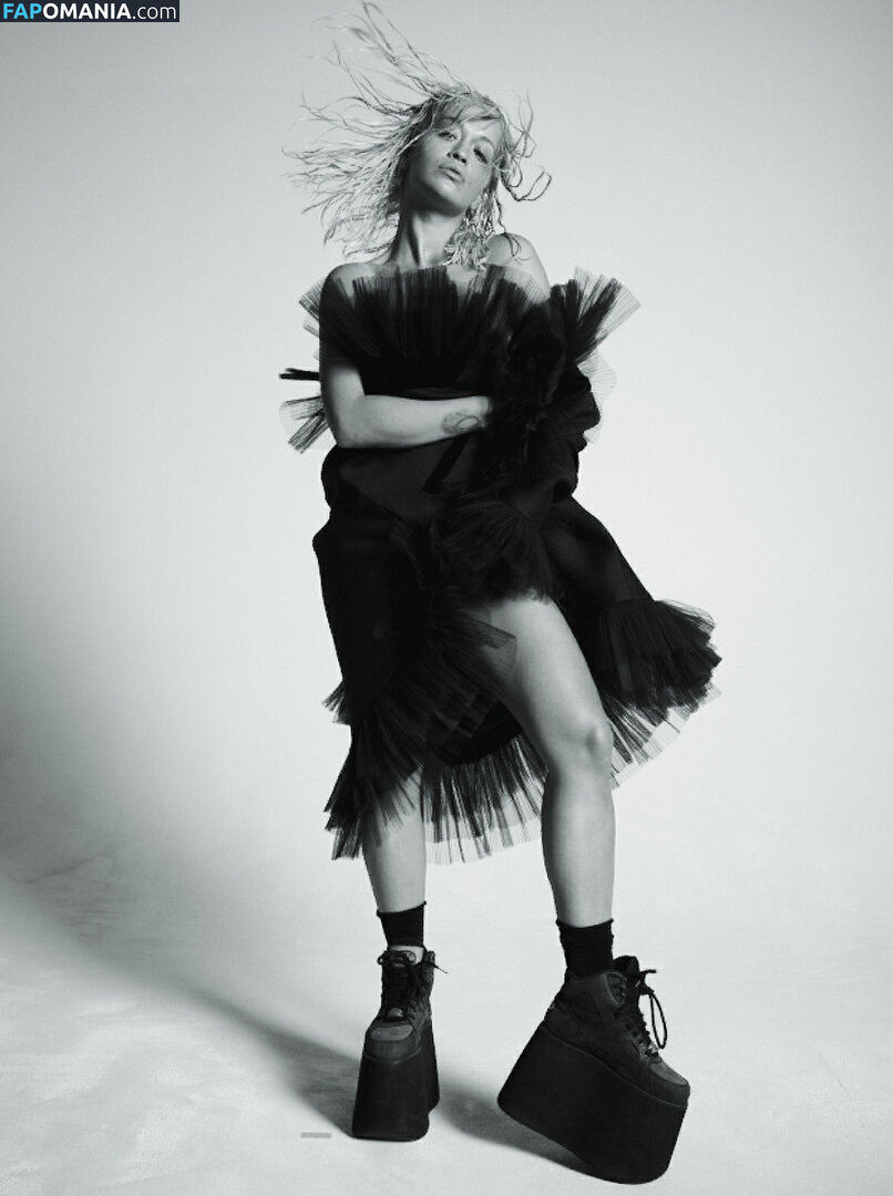 Rita Ora Nahý Uniklá fotka #128