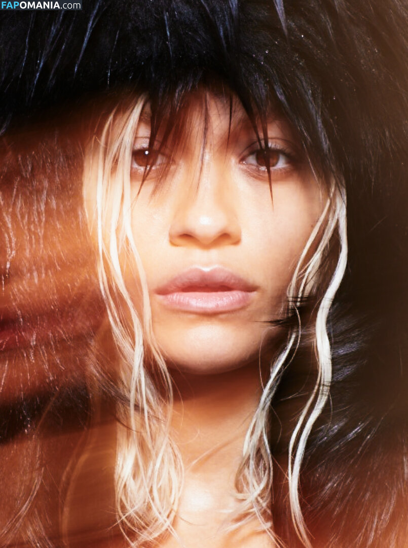 Rita Ora Nahý Uniklá fotka #130