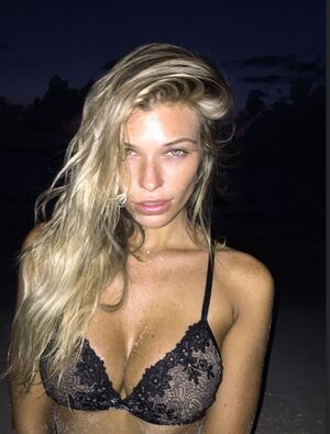 Samantha Hoopes