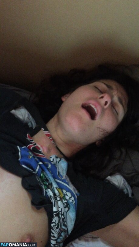 Scout Taylor Compton Nahý Uniklá fotka #1