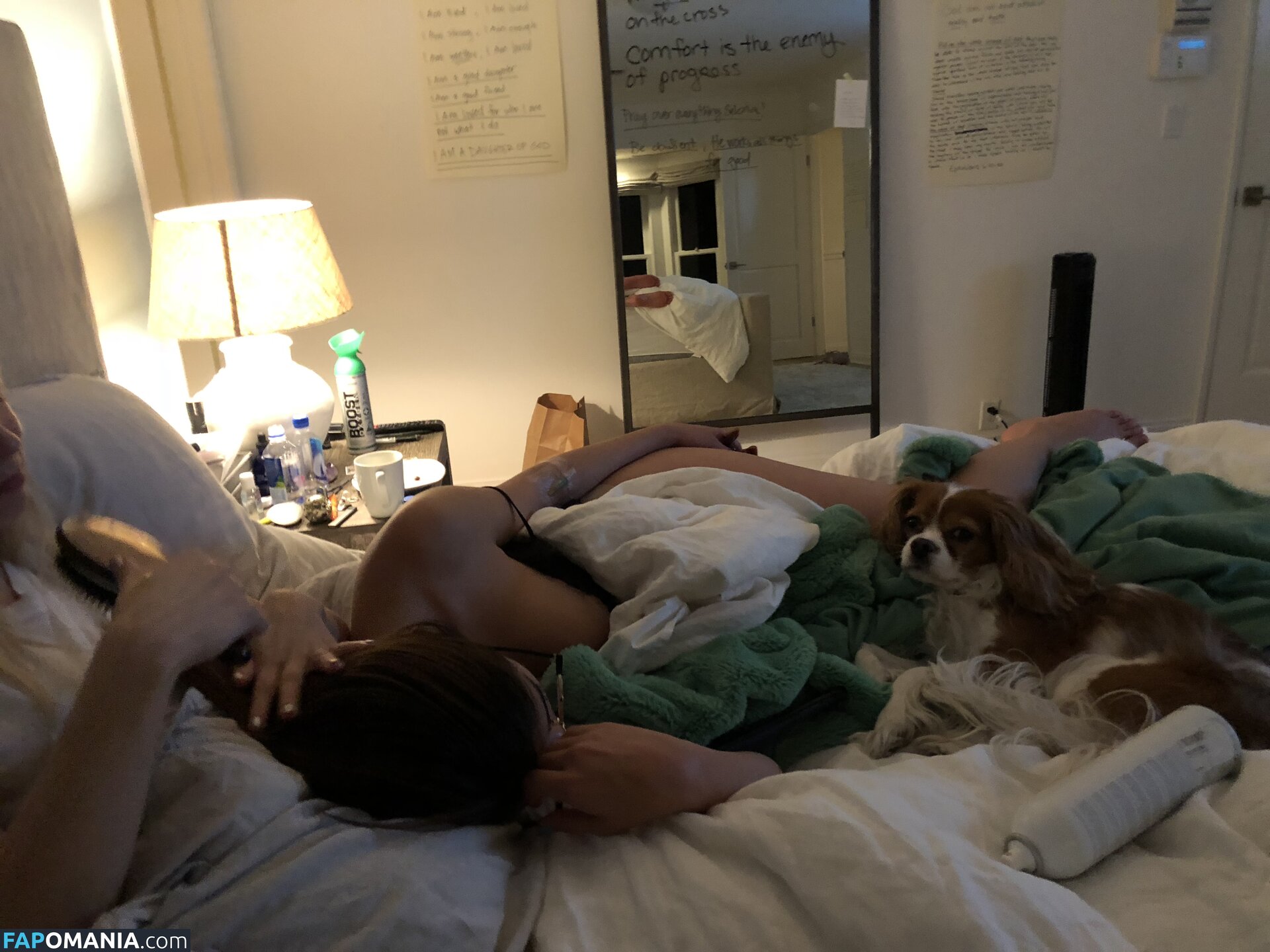 Selena Gomez Nahý Uniklá fotka #17