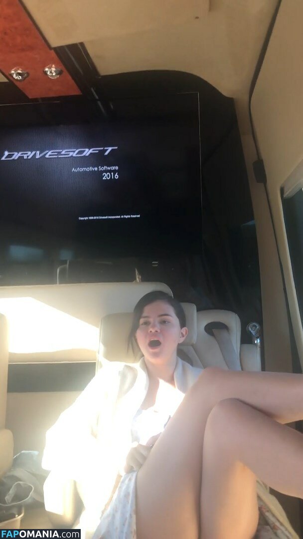 Selena Gomez Nahý Uniklá fotka #25