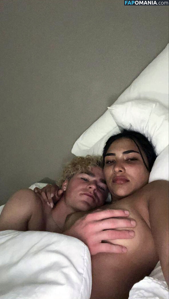 Sienna Mae Gomez / sienna_mae / siennamaegomez Nahý OnlyFans  Uniklá fotka #140