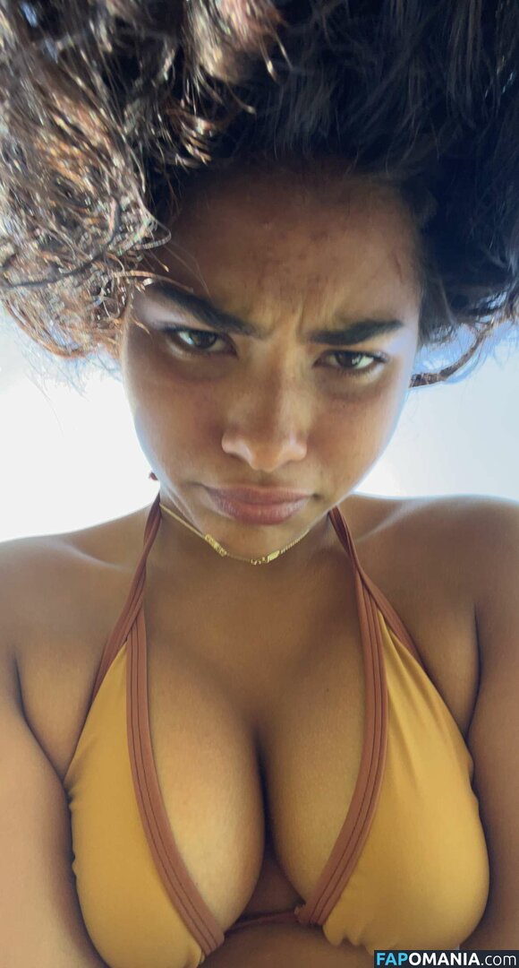 Sienna Mae Gomez / sienna_mae / siennamaegomez Nahý OnlyFans  Uniklá fotka #628