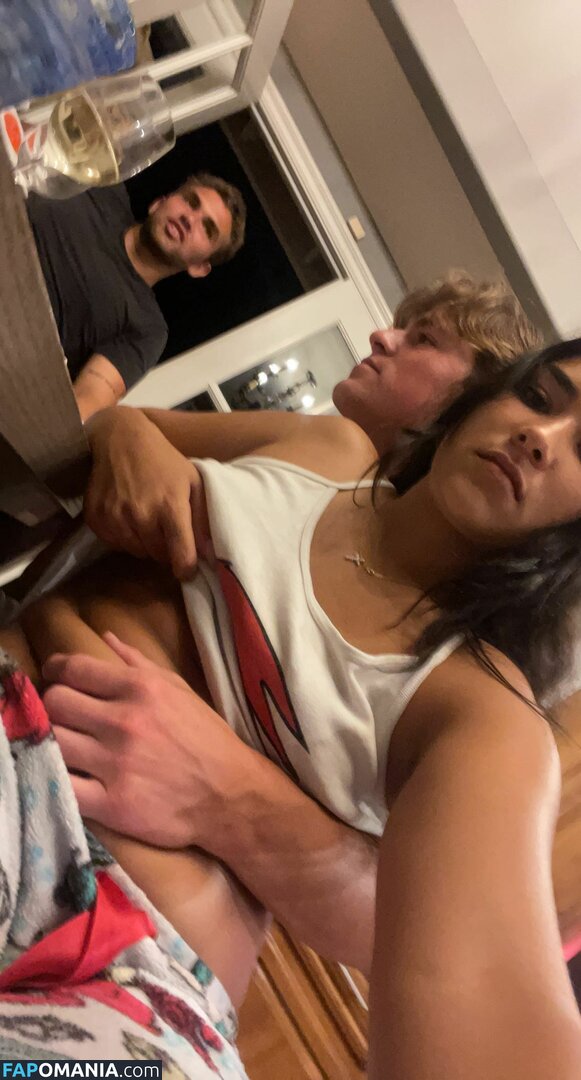 Sienna Mae Gomez / sienna_mae / siennamaegomez Nahý OnlyFans  Uniklá fotka #686