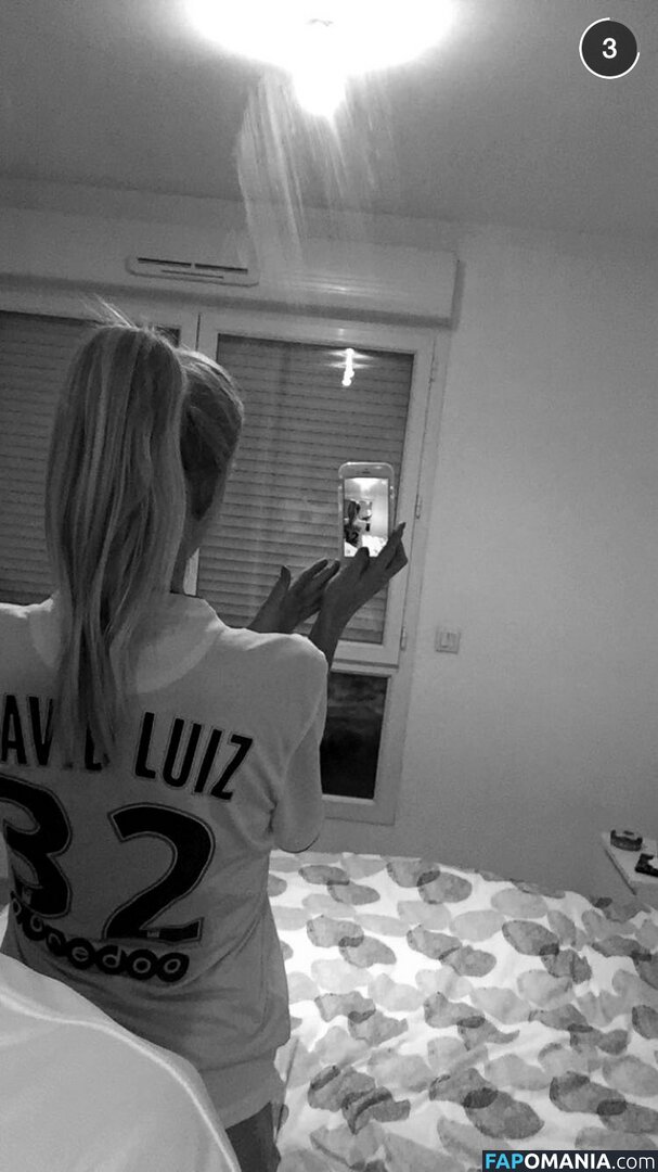 Sofia Jakobsson Nahý Uniklá fotka #1