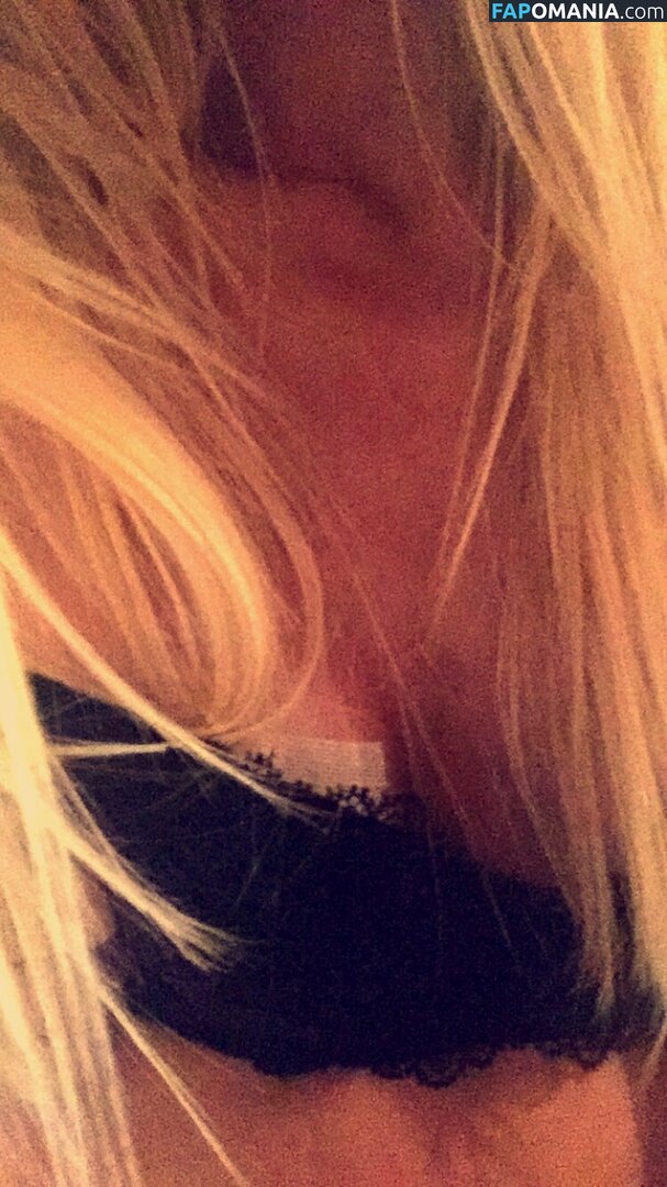 Sofia Jakobsson Nahý Uniklá fotka #2