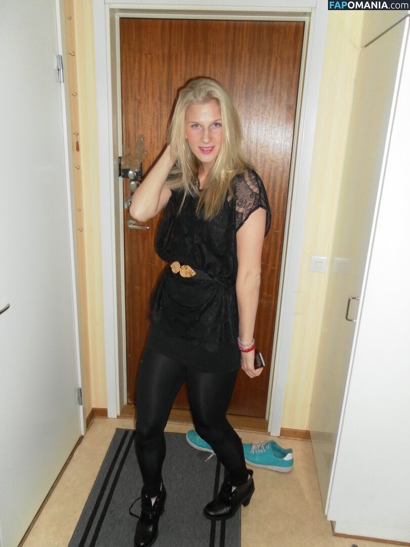 Sofia Jakobsson Nahý Uniklá fotka #204