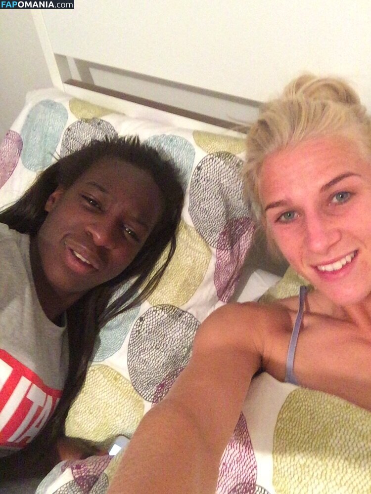 Sofia Jakobsson Nahý Uniklá fotka #213