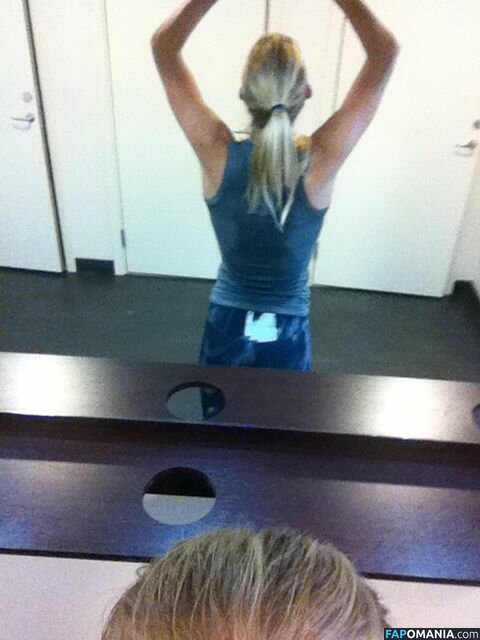 Sofia Jakobsson Nahý Uniklá fotka #216