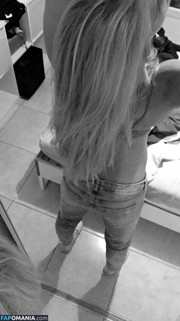 Sofia Jakobsson Nahý Uniklá fotka #252