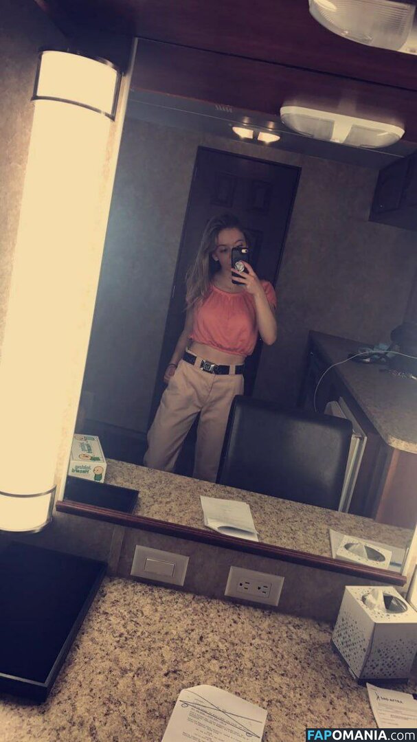 Sydney Sweeney Nahý Uniklá fotka #4882