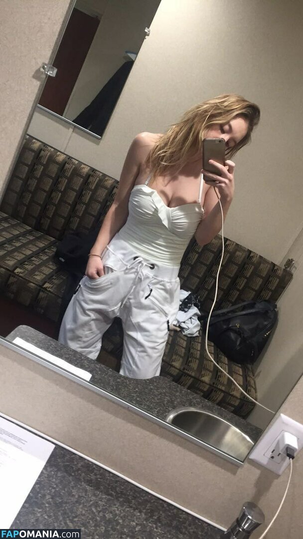 Sydney Sweeney Nahý Uniklá fotka #4896