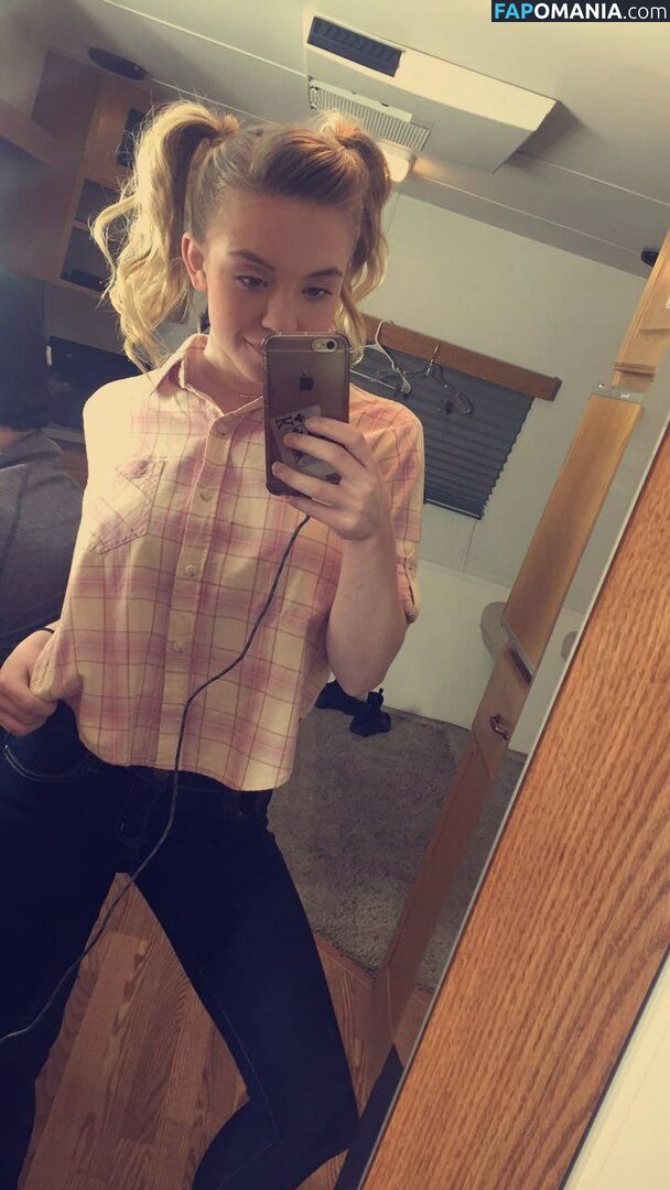 Sydney Sweeney Nahý Uniklá fotka #4898