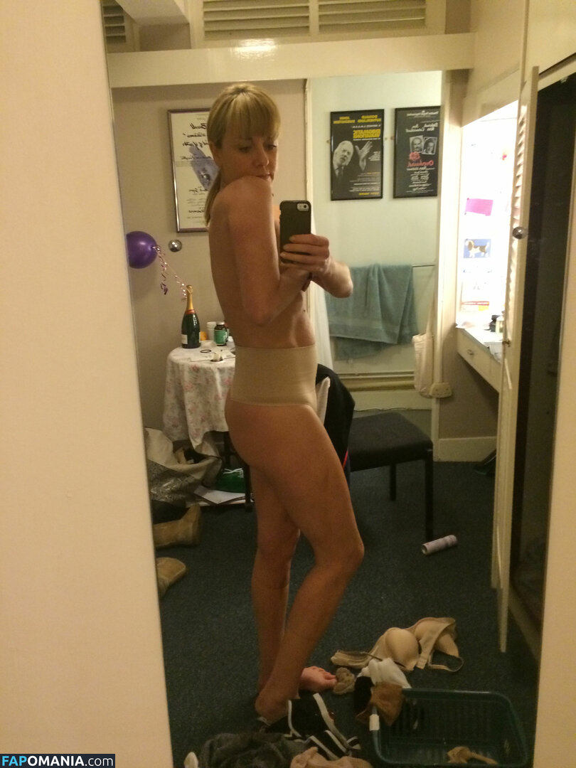 Tamzin Outhwaite Nahý Uniklá fotka #9