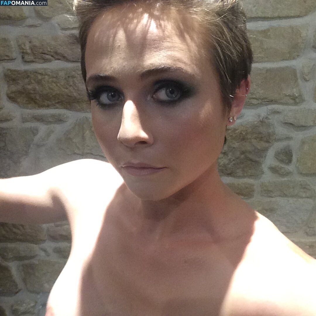 Tessa James Nahý Uniklá fotka #3