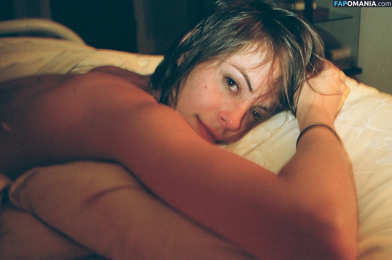 Willa Holland Nahý Uniklá fotka #13