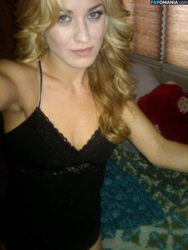 Yvonne Strahovski Nahý Uniklá fotka #30