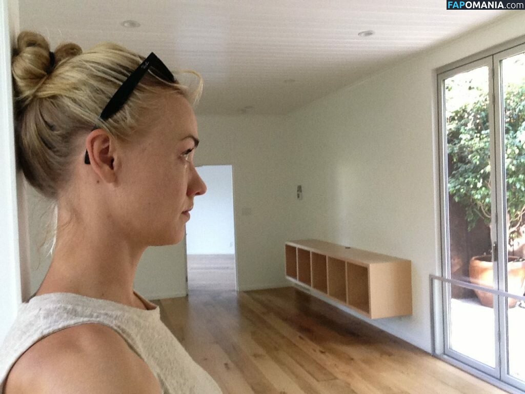 Yvonne Strahovski Nahý Uniklá fotka #34