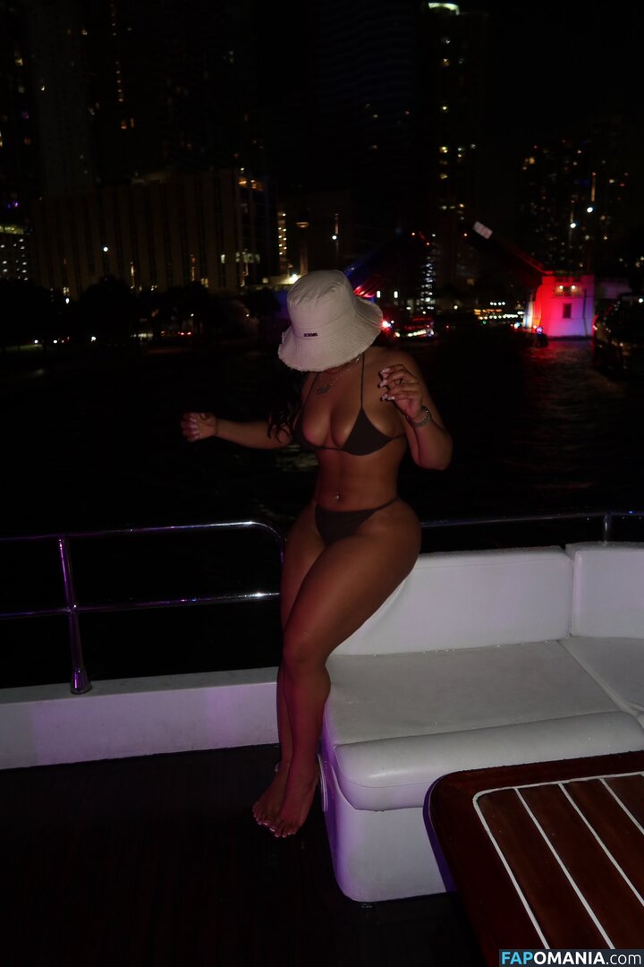 2sandz Nahý OnlyFans  Uniklá fotka #9