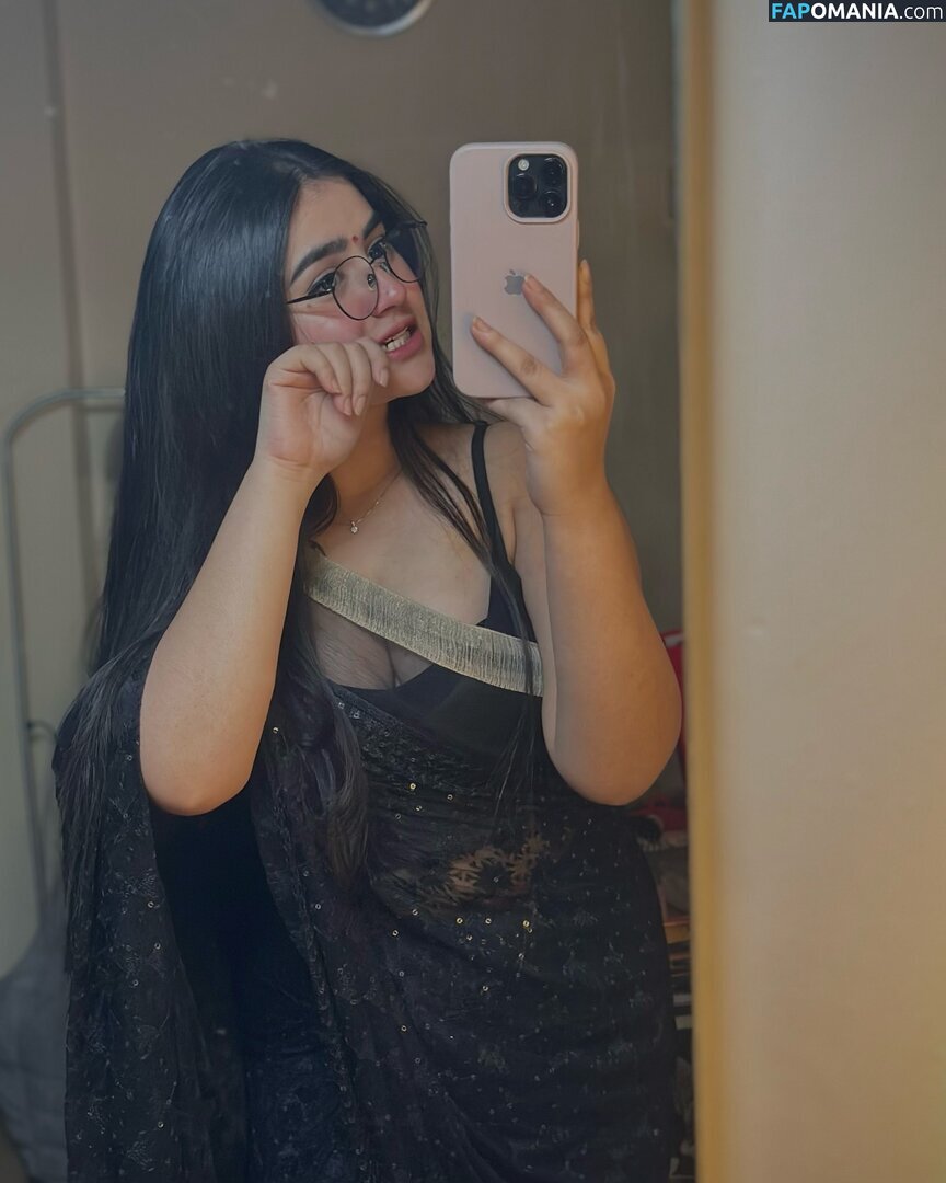 Aarohi Tirpude / aarohitirpude_ Nahý OnlyFans  Uniklá fotka #57