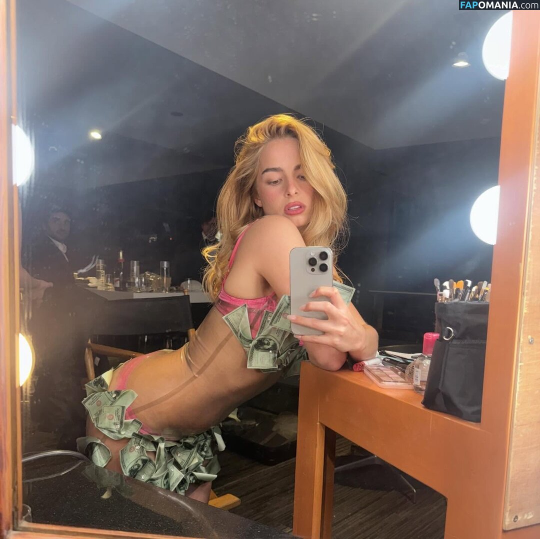 Addison Rae / addie_the_baddie / addisonraee Nahý OnlyFans  Uniklá fotka #66