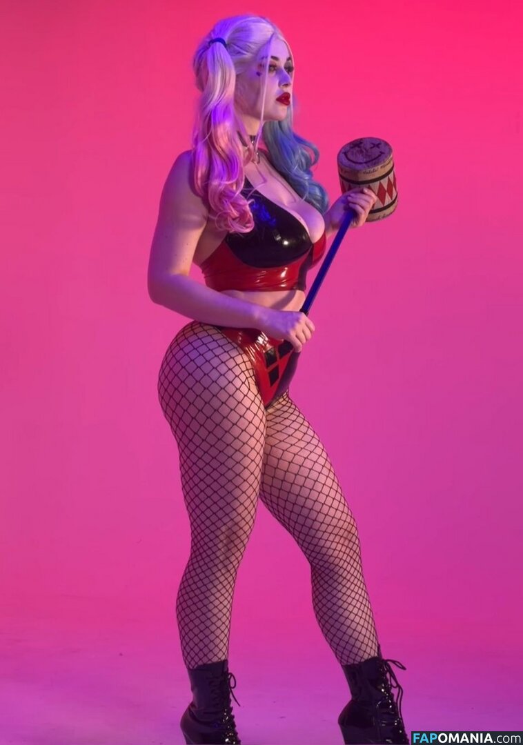 Adia / adiacosplay Nahý OnlyFans  Uniklá fotka #9