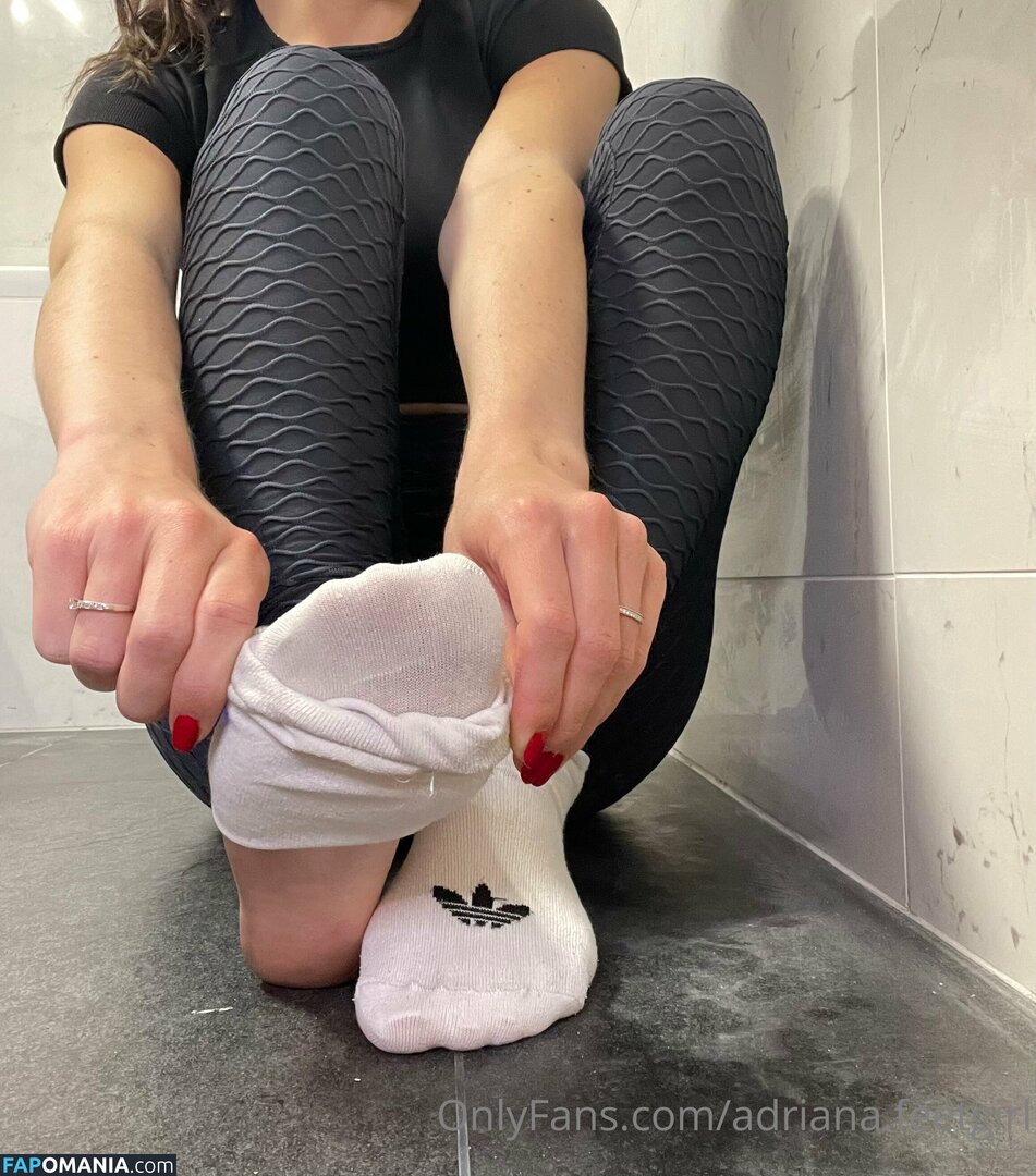 adriana.feetgirl / adrianaheels Nahý OnlyFans  Uniklá fotka #14