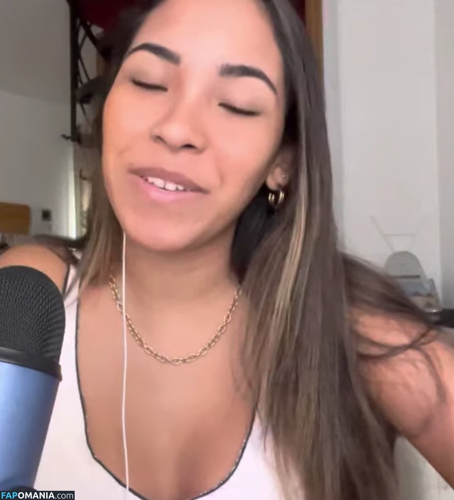 ASMR Adriana / Adriana Verastegui / adriadri / adrianaverastegui_ Nahý OnlyFans  Uniklá fotka #6