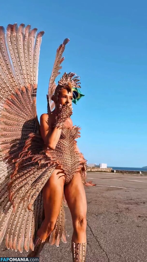 Adriane Galisteu / galisteuoficial Nahý OnlyFans  Uniklá fotka #35