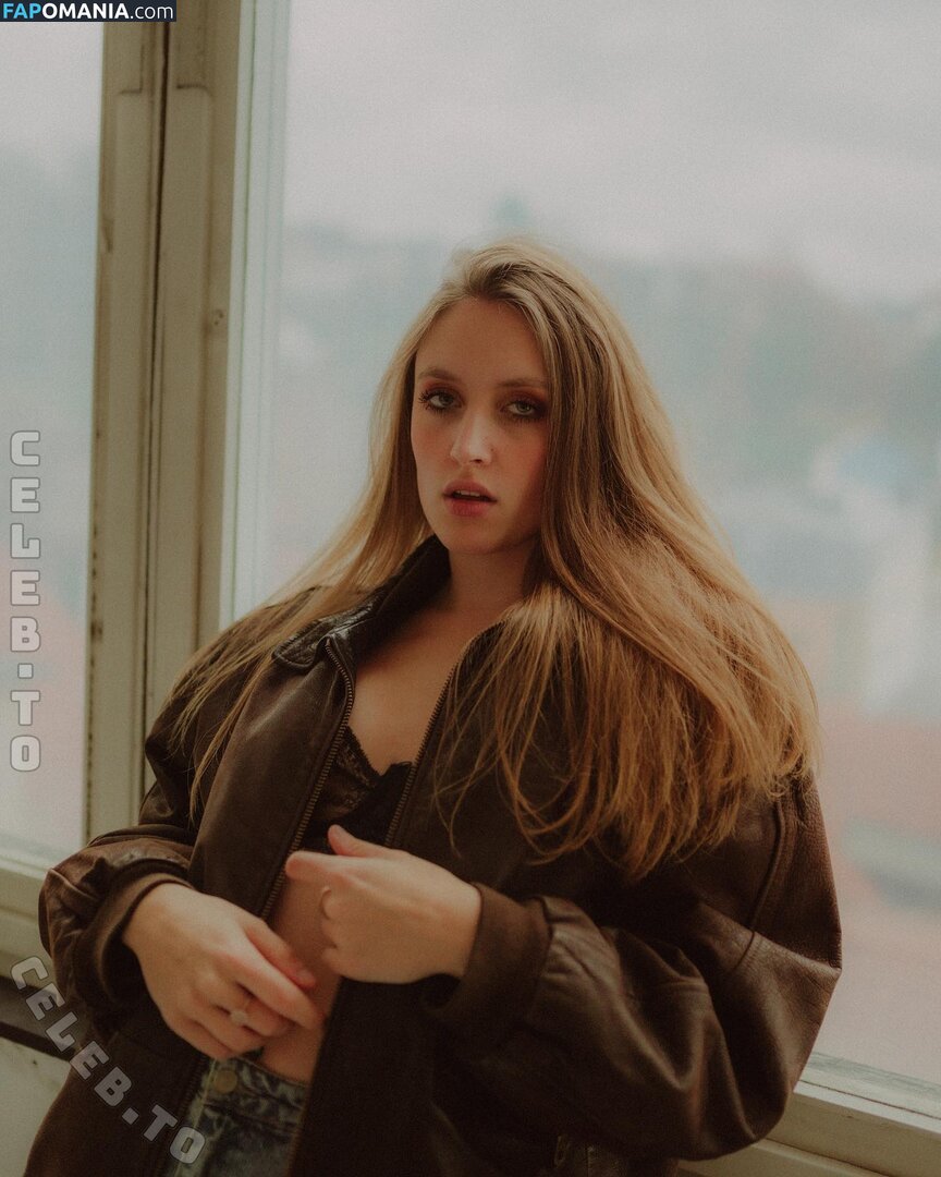 Aimée Pienschke / aimee_pienschke Nahý OnlyFans  Uniklá fotka #11