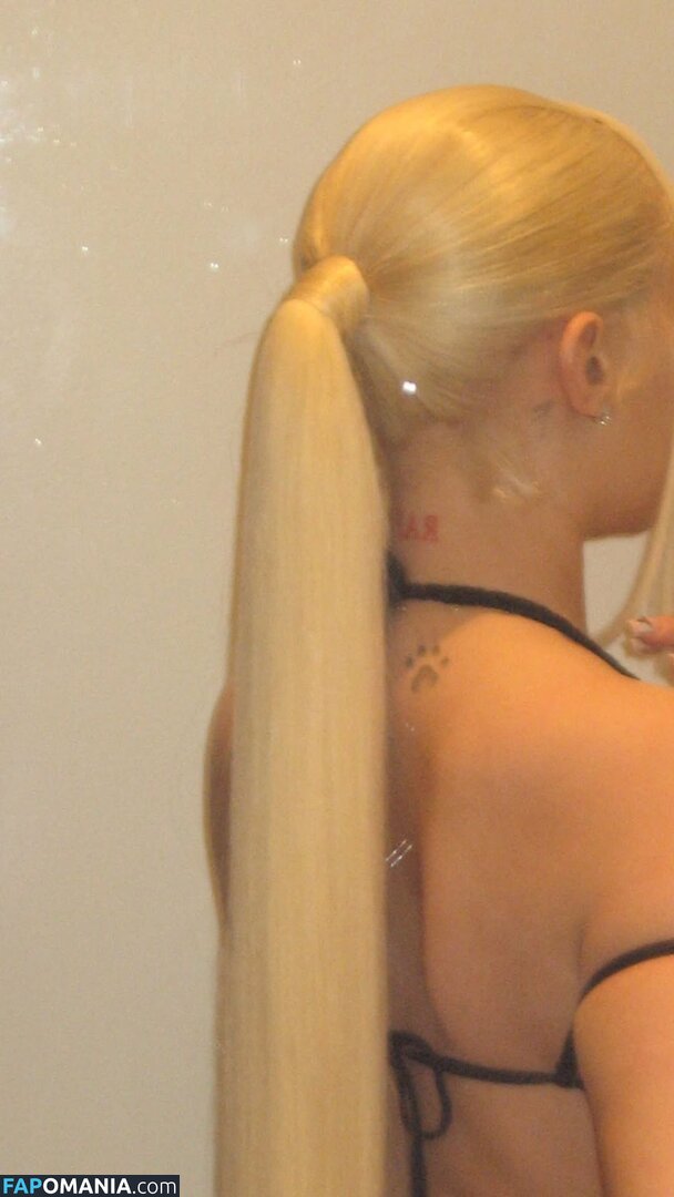 Alabama Barker / alabamaluellabarker Nahý OnlyFans  Uniklá fotka #148