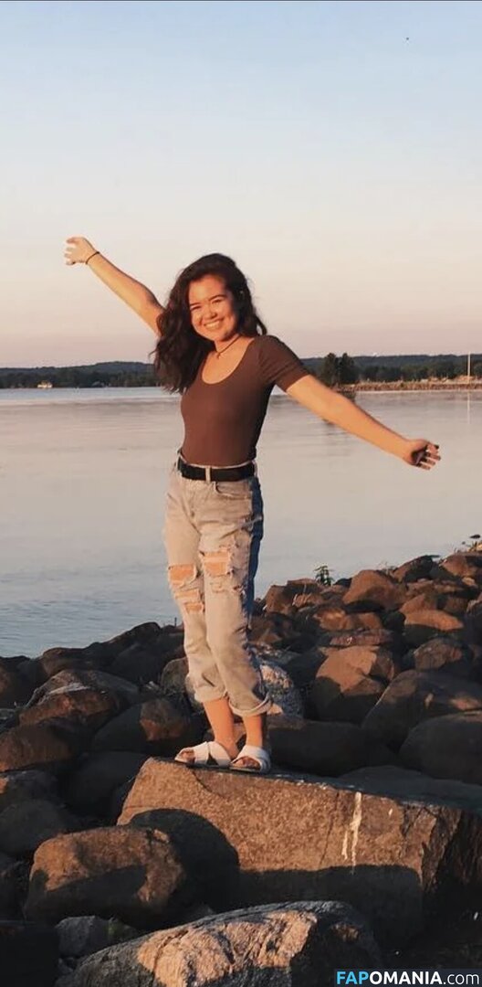 Alana Misako / alana.lister / alanamisako Nahý OnlyFans  Uniklá fotka #9