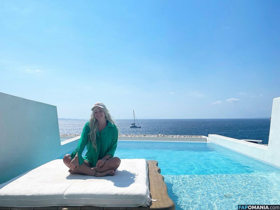 Alanah Pearce / charalanahzard Nahý OnlyFans  Uniklá fotka #141