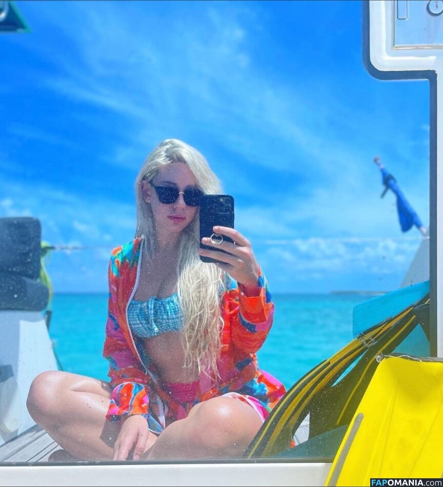 Alanah Pearce / charalanahzard Nahý OnlyFans  Uniklá fotka #268