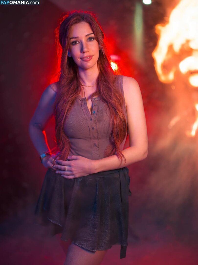 Alanah Pearce / charalanahzard Nahý OnlyFans  Uniklá fotka #944